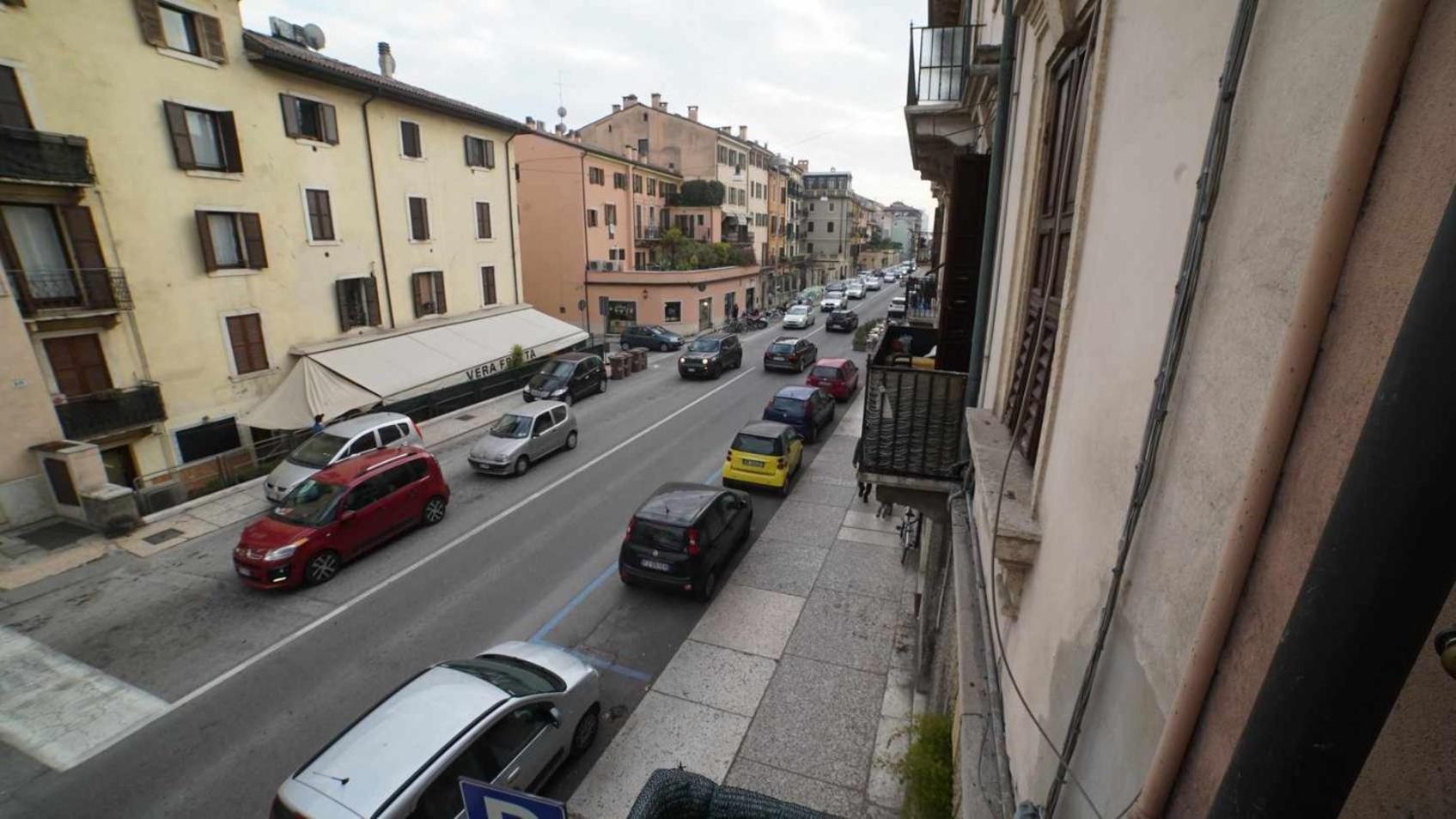Destiny Home 2 Verona Piazza Isolo Zewnętrze zdjęcie
